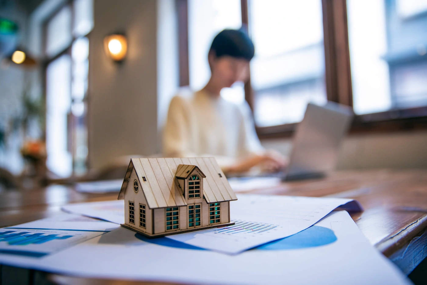 The Differences Between Home and Homeowners Insurance